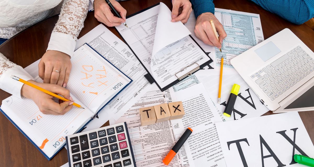 How Freelancers File Tax Returns in UAE